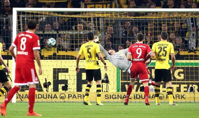  拜仁慕尼黑主场迎战劲旅，德甲榜首大战一触即发  